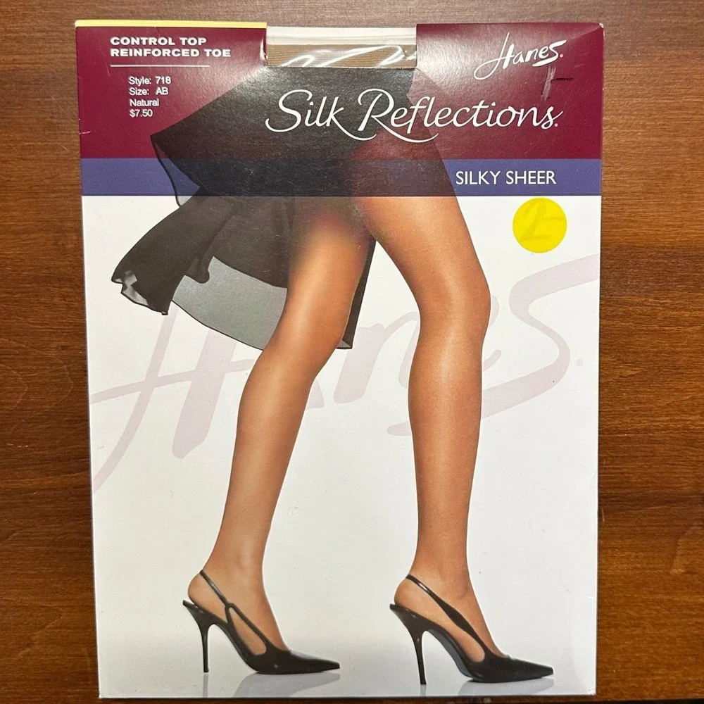 Vintage Hanes‎ Silk Reflections Pantyhose Lot AB Control Top Sheer NOS